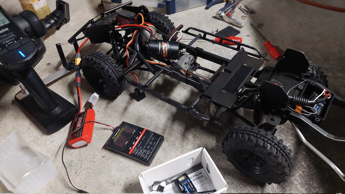 PG3110akiho's tweet image. 雨上がりの
明日のために
D110復活！
#RC4WD 
#GELANDE2 
#scalecrawler 
#スケールクローラー