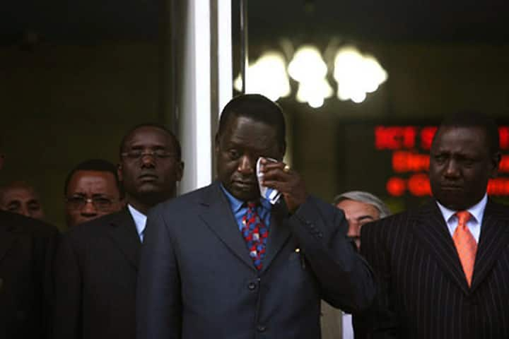 Mwache alie mtu asimguze ndio hio ktu imtoke...
Sahi ni ss tunalia.
#rejectWILLIAMRUTO