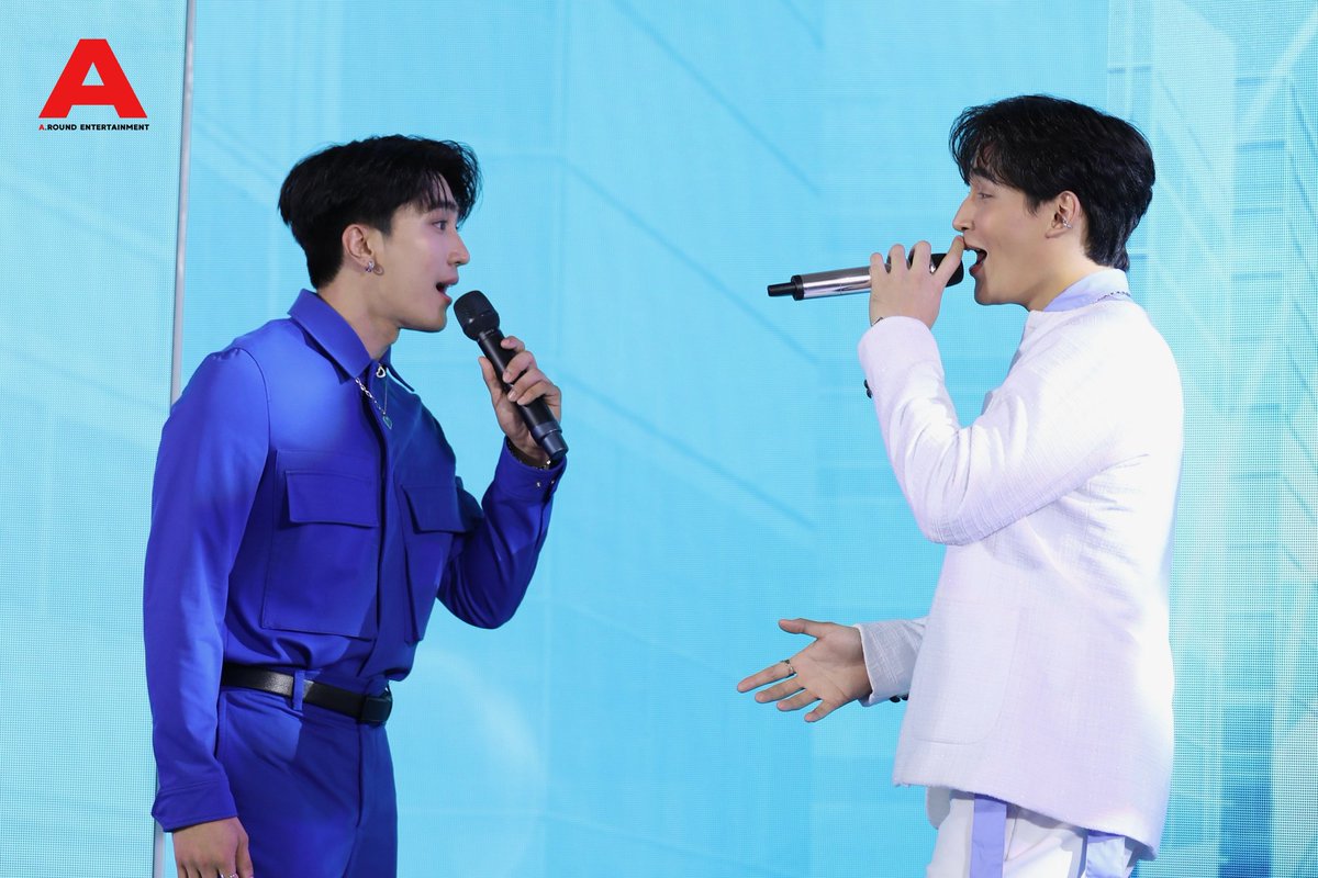around_ent's tweet photo. “โอห์ม - ไกด์” ร่วมสร้างสีสันในงานเปิดตัวผลิตภัณฑ์ “Cetaphil Hydrating Foaming Cream Cleanser”
#CetaphilxohmGuide
#เซตาฟิล #CetaphilTH #ผิวGoStrong #ชีวิตGoOn #CetaphilSmartScienceSquare
#OhmThitiwat #GuideKantapon
#โอห์มไกด์ #OhmGuide https://t.co/Ow3qkS5CYi