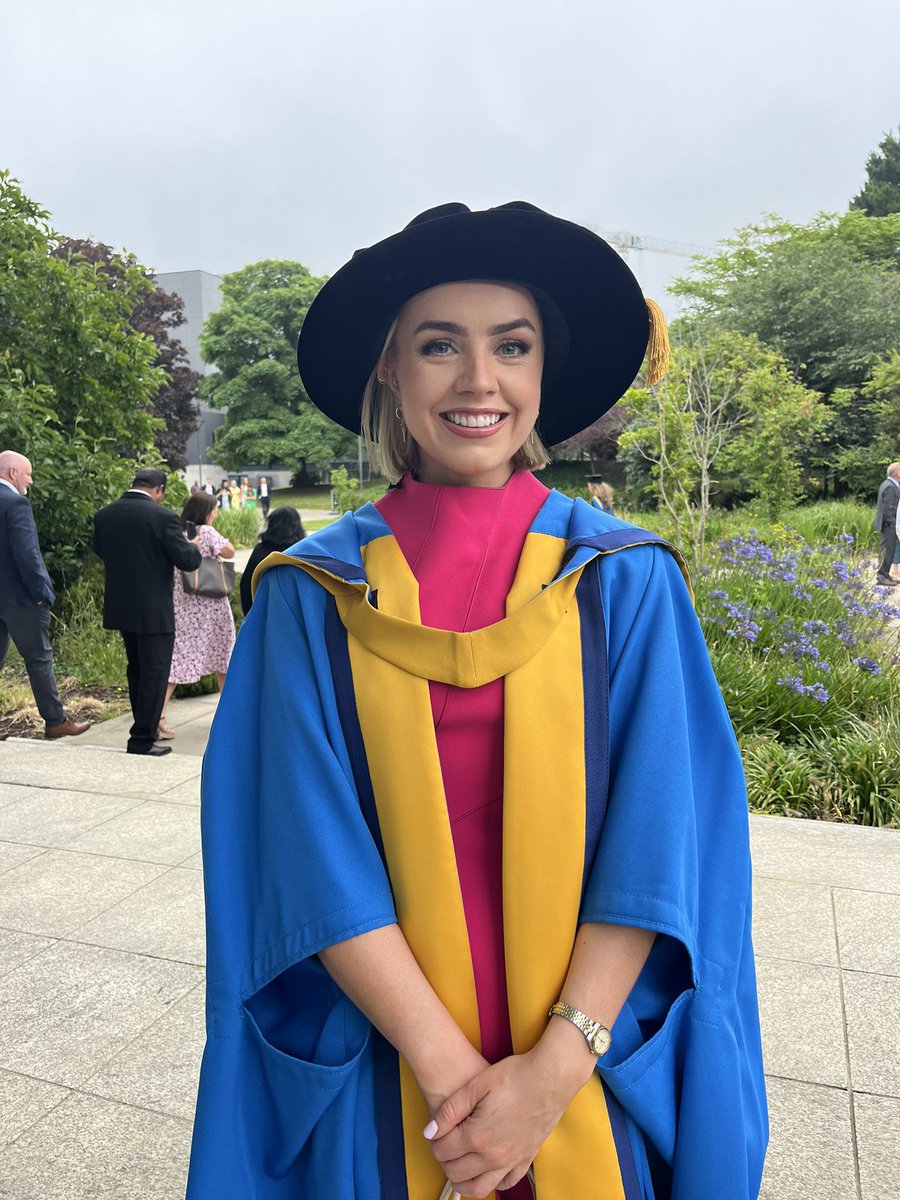 ClaireMConnoll2's tweet image. A brilliant day on Tuesday celebrating my PhD graduation in @ucddublin. Sad to retire the student card after 9 years, but here’s to the future! @metabomarkers @fhi_tweets