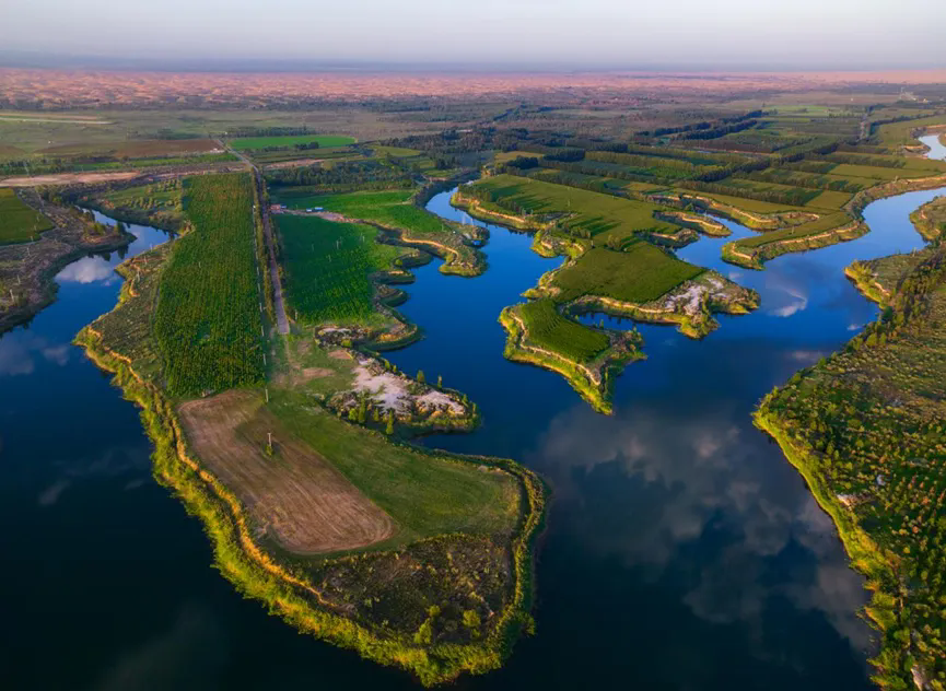 OrdosChina's tweet photo. 🎉Exciting news! #Dalad Banner in #Ordos ranks 58th nationwide in China's Top 100 Counties for Tourism Development Potential in 2024. It offers diverse landscapes, blending sports and #tourism for a vibrant experience. 👇#TourOrdos https://t.co/TNVI1K52TQ