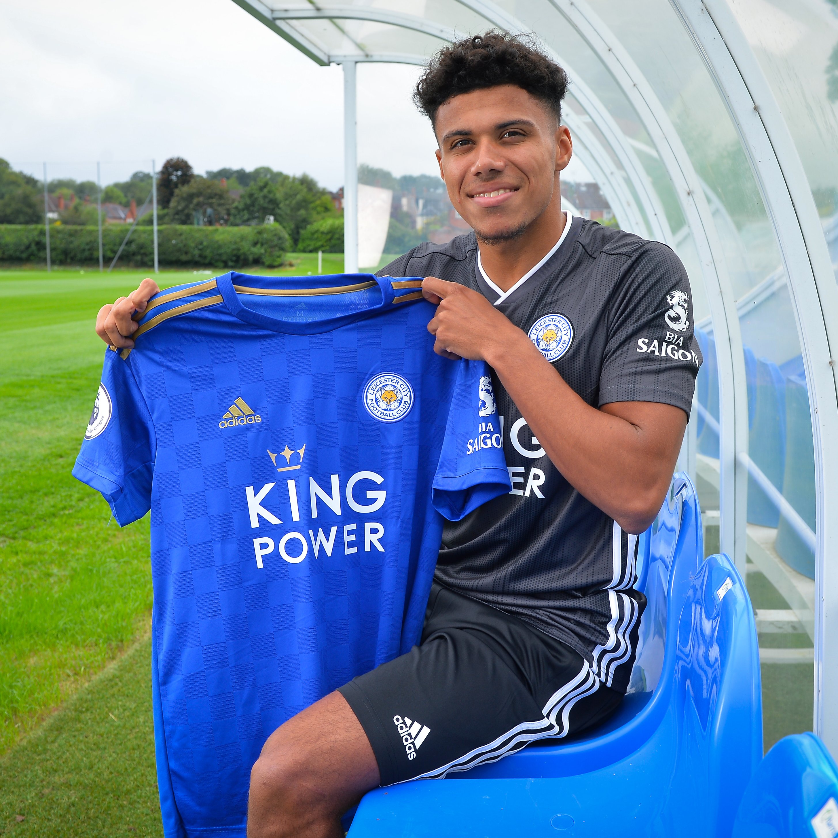 Leicester City X https t umDiLvjuru X