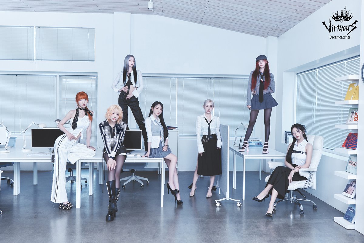 Dreamcatcher(드림캐쳐) 10th Mini Album [VirtuouS] Group Image #01

2024. 07. 10 6PM (KST)

#드림캐쳐 #Dreamcatcher
#지유 #수아 #시연 #한동 #유현 #다미 #가현
#JIU #SUA #SIYEON #HANDONG #YOOHYEON #DAMI #GAHYEON
#10th_Mini_Album #VirtuouS