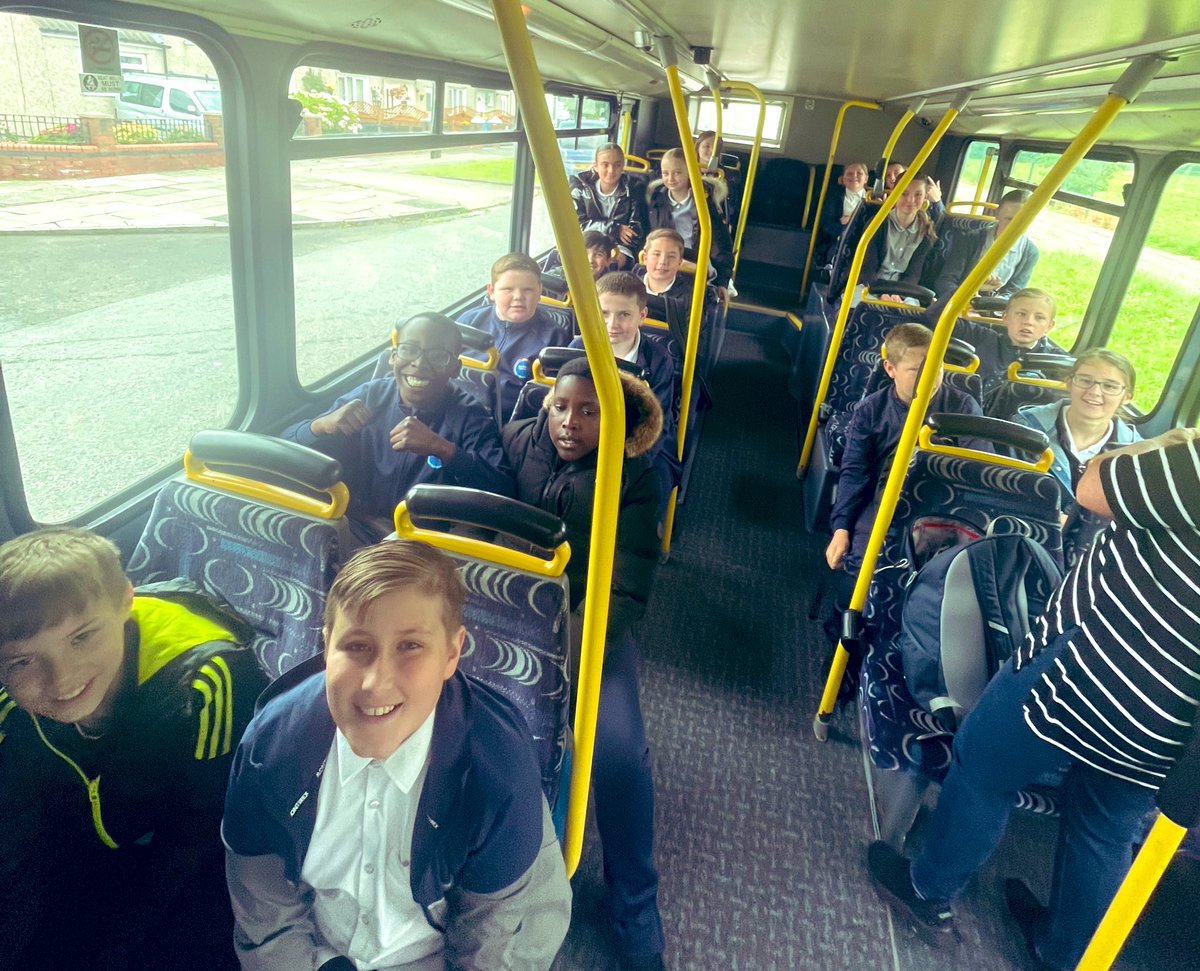 “Everybody say ‘Gulliver’s World!’ ”

<a href="/gulliversfun/">Gulliver's Theme Park Resorts</a> <a href="/CroxtethC/">CroxtethCPS</a> #Treat #Year6 #EndOfYear