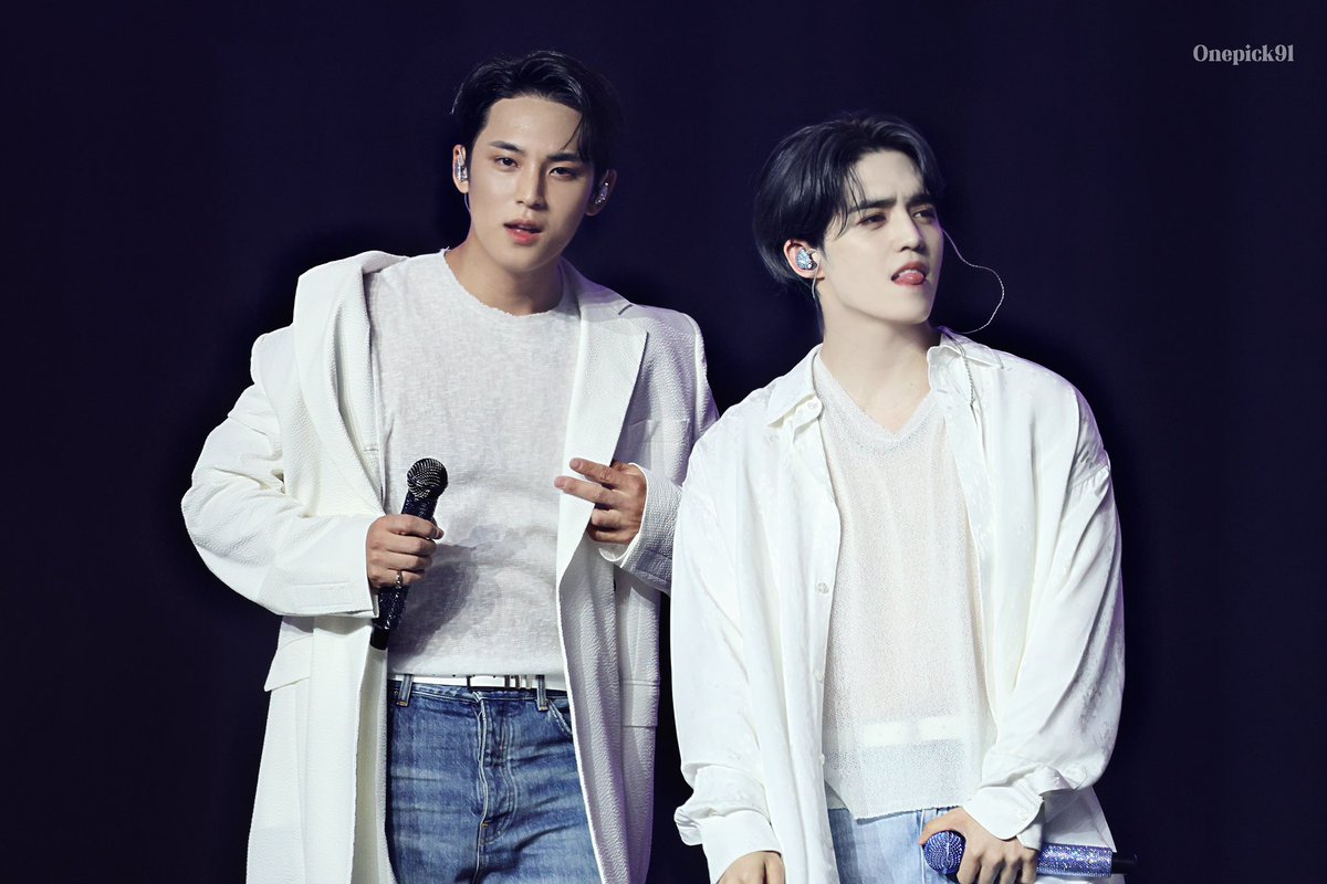 Onepick91_'s tweet photo. 240616 위버스콘

#에스쿱스 #승철 #민규 #밍쿱 #珉澈
#MINGYU #SCOUPS 
#GyuCheol #MinCoups
#スンチョル  #ミンギュ https://t.co/HRt7kiqt0l