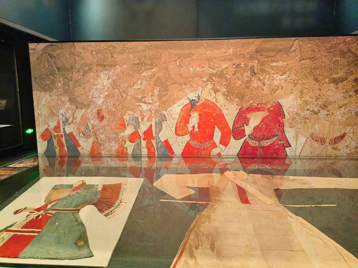 新疆楼兰汉服 
#古代新疆  #古代中国🇨🇳
#中国 #China #汉服 
#新疆博物馆藏 
<a href="/Qianqianyqty/">缃裳茜袖</a> <a href="/Hanfu_CN/">Hanfu_CN</a> <a href="/AmazingHanfu/">Chinese Hanfu</a> <a href="/PhotosHanfu/">hanfu_photos</a> <a href="/hanfu_bot/">中华服饰ChineseCostume</a> <a href="/china_hanfu/">CHINA HANFU 中国汉服</a>
