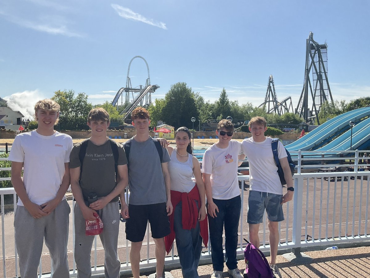 #PangCollYear 12 Physicists visited <a href="/THORPEPARK/">Thorpe Park Official</a>. Using <a href="/VernierST/">Vernier Science Education</a>  video analysis and <a href="/phyphoxorg/">phyphox project</a> motion sensors, pupils have developing independent research skills as they answer the fertile question "Which design features influence the thrill of the ride?". #PangCollScience