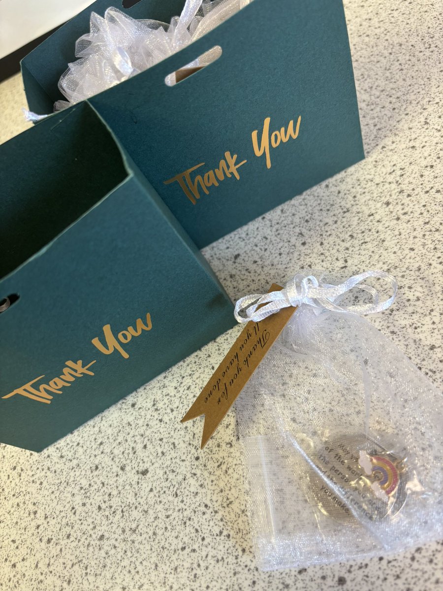 Eve (@eve_gmmh) on Twitter photo A thank you gift for staff from one of our lovely service user’s 🌈💚
<a href="/UpneetRiar/">Upneet Riar</a> <a href="/KiyaJade3/">Kiya Jade</a> <a href="/HelenCraigie7/">Helen</a> <a href="/Georgina_gmmh/">Georgina Clarke</a> A thank you gift for staff from one of our lovely service user’s 🌈💚
<a href="/UpneetRiar/">Upneet Riar</a> <a href="/KiyaJade3/">Kiya Jade</a> <a href="/HelenCraigie7/">Helen</a> <a href="/Georgina_gmmh/">Georgina Clarke</a>