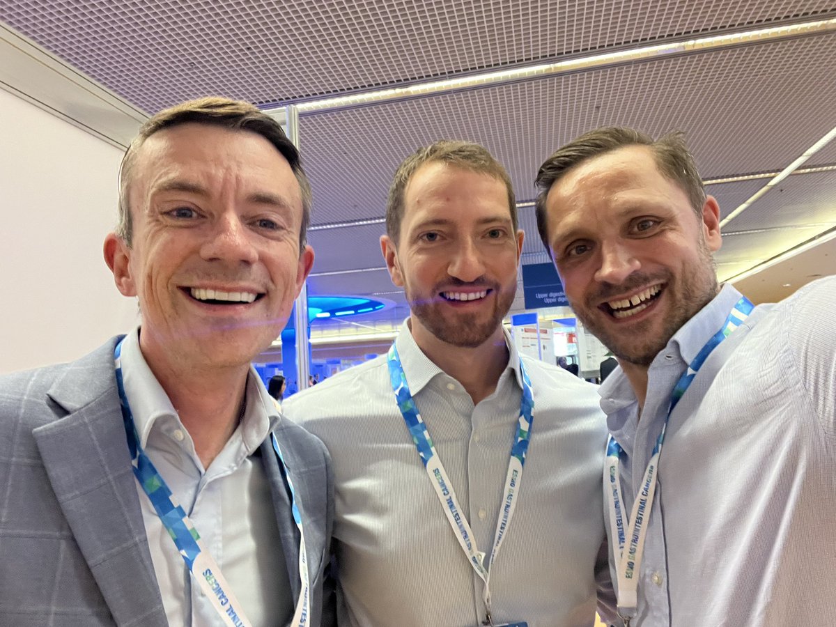 What an immense pleasure &amp; pleasant surprise to bump into <a href="/marklewismd/">Mark Lewis, MD, FASCO</a> here at <a href="/myESMO/">ESMO - Eur. Oncology</a> @ESMOGI24 discussing #PrecisionMedicine in GI #cancers in front of poster #236 by <a href="/SebLange/">Sebastian Lange</a> - only missing <a href="/heinrich_kat/">Kathrin Heinrich</a> to complete the crew.