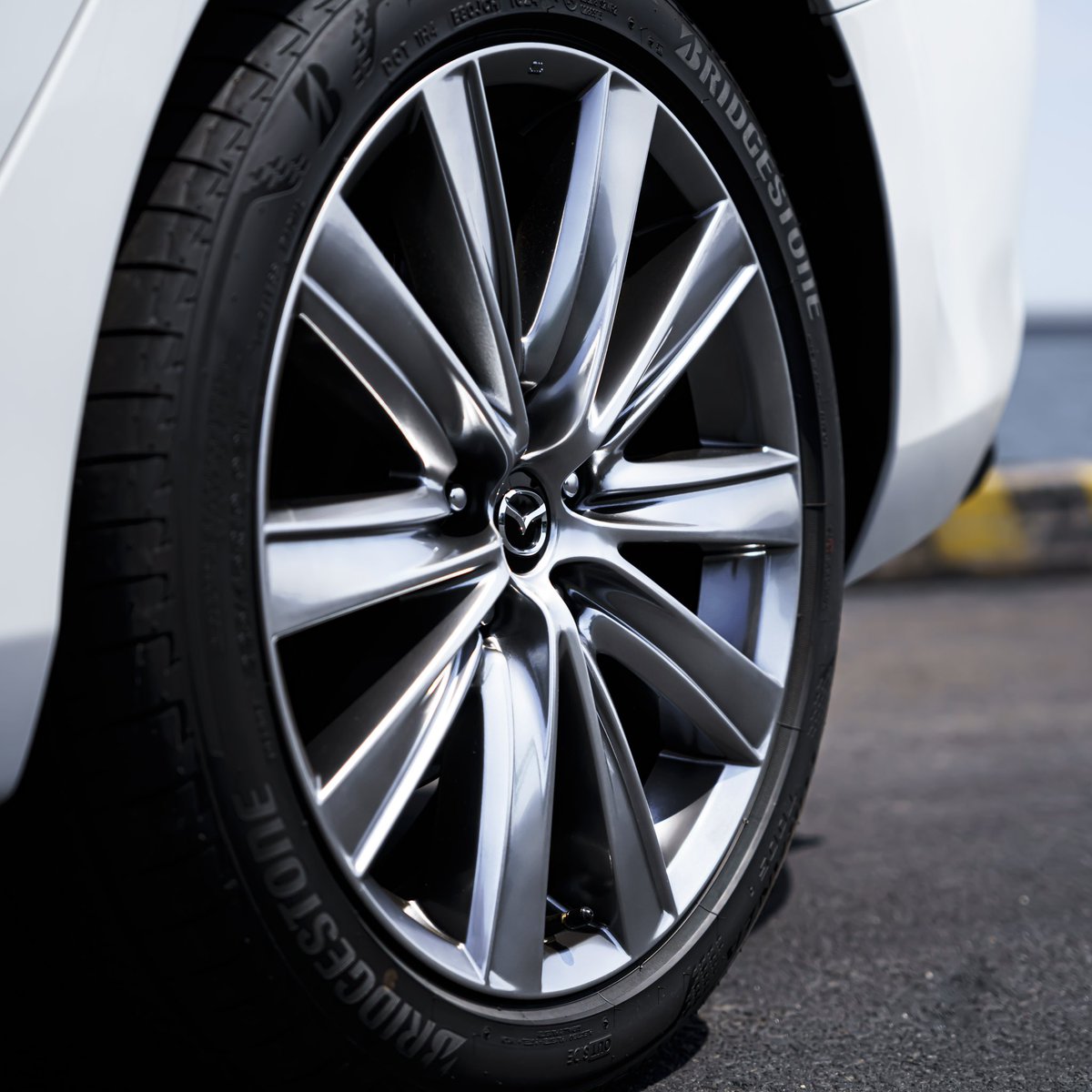 Kazn_m6's tweet image. 純正ホイール割と好き😊

#mazda6
#withmazda
#atenza