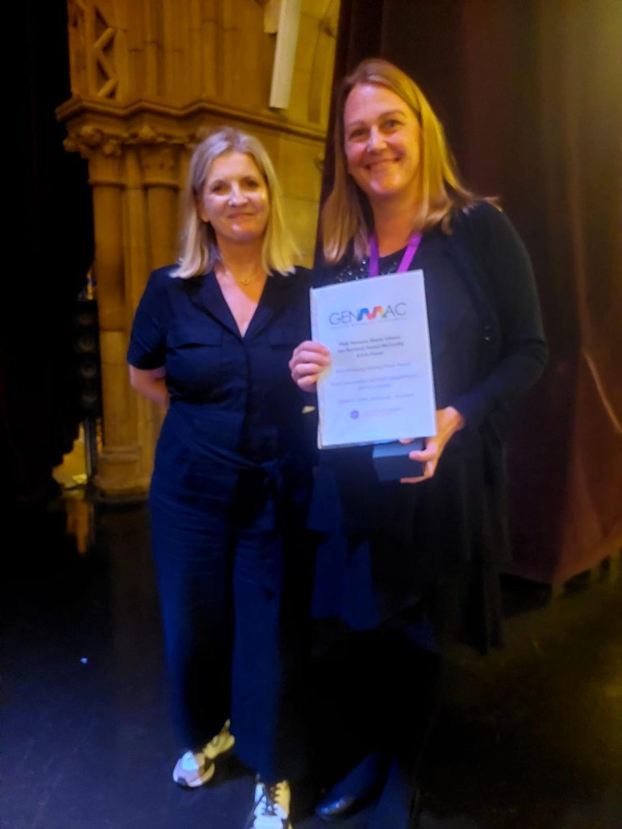 PorridgeESRC's tweet photo. Big shout out to @DrVickiHarman in leading a paper informed by our findings on #foodinequalities and women in prison, and we won an award on  best #promising paper 👏👏👏👏👏 @genmac_org @Dr_MariaAdams @Jon_Garland67 @ErinPower5 @SurreySociology https://t.co/ci2cyYx4ov