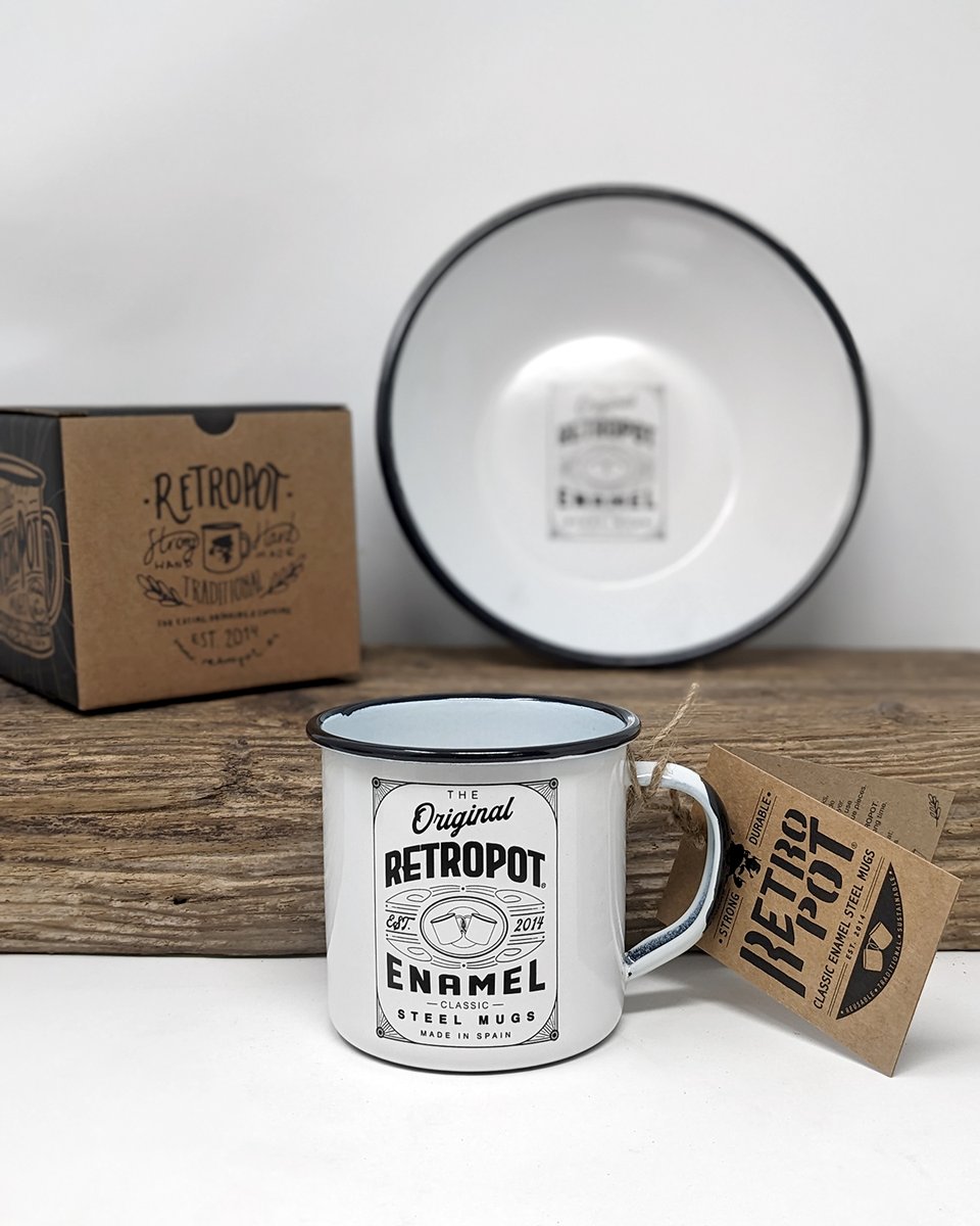 Mirad lo bonitos que son! 
El conjunto de bowl de acero esmaltado con su RETROPOT haciendo juego ❤️

Además, los podemos personalizar con tu logo, dibujo o foto!
Escríbenos a info@retropot.es

Este modelo ya está disponible en la shop!
retropot.es