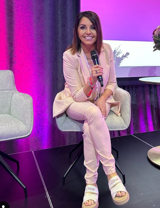What an honour to attend and speak at the Belfast &amp; Dublin <a href="/InvestHerSummit/">InvestHer Summit</a> #WomenEntrepreneurs #AccessToCapital #GenderEquity #Entrepreneurship #TarasisInvestments #businessforgood