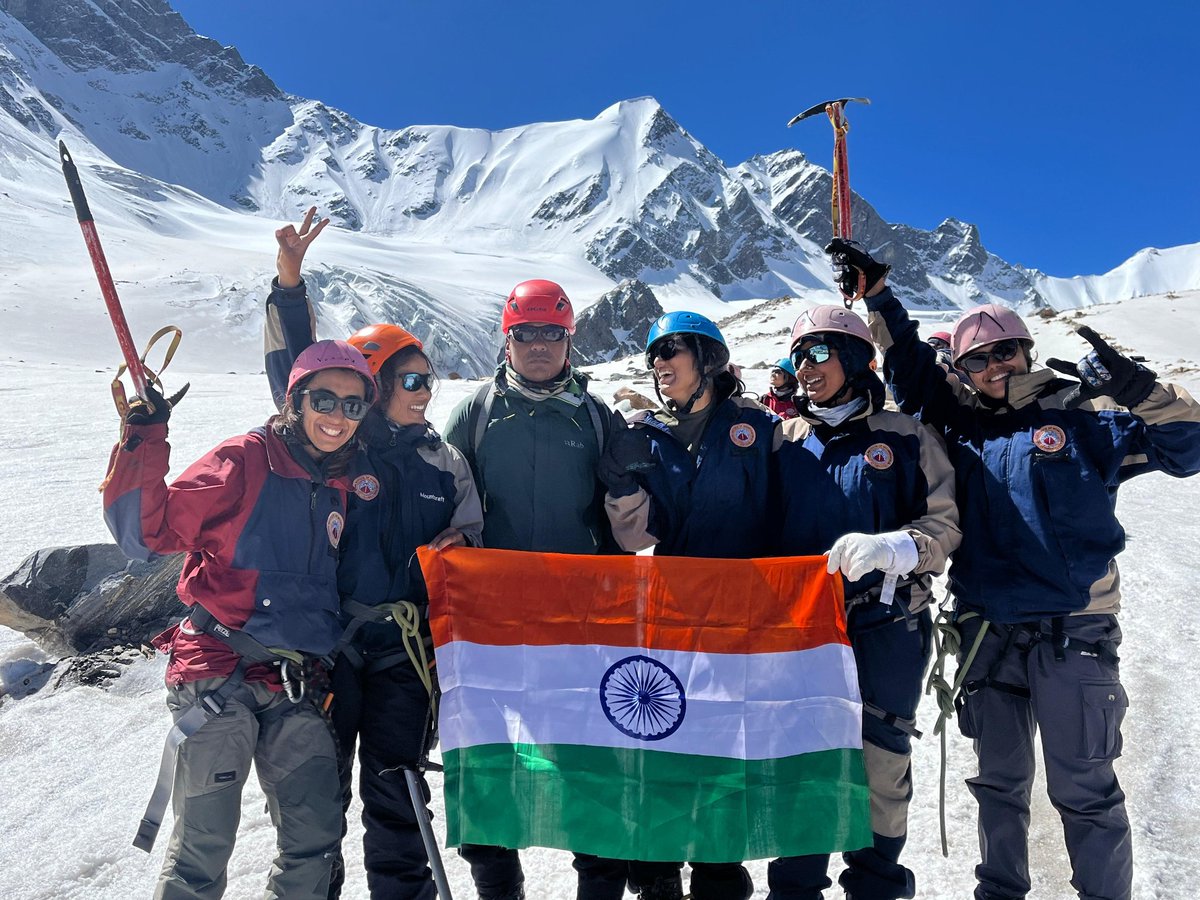 Gracey Dugar tweet media