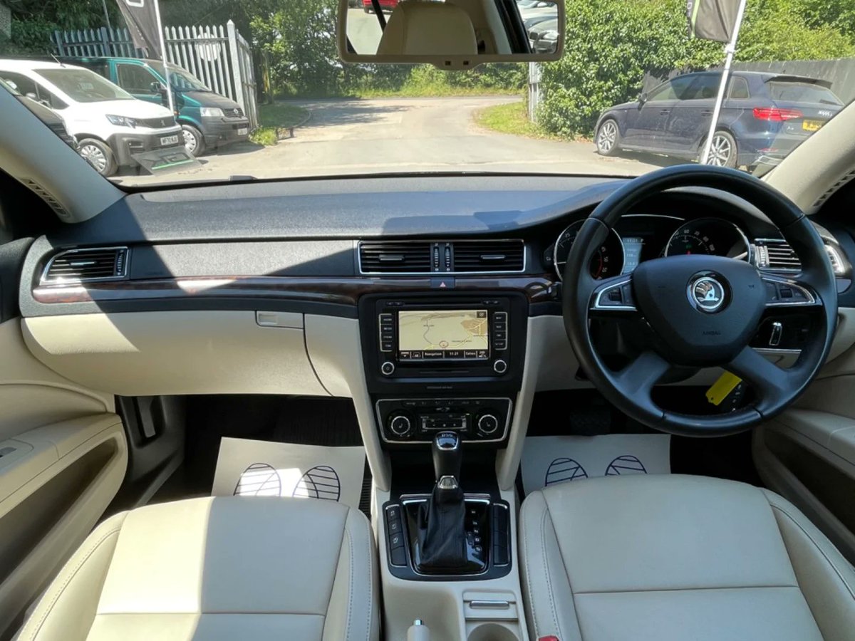 #Skoda Superb Elegance with Low Mileage! 

Price: £9,995 
#CarFinance example: £218.93 

Read here: shorturl.at/RzFSq 

✅ #CarFinance 
✅ Part Exchange* 
✅ #Warranty 
✅ Cars Delivered 
✅ #Military Discounts 

#cambeltchanged #georgekingsley #skodaforsale