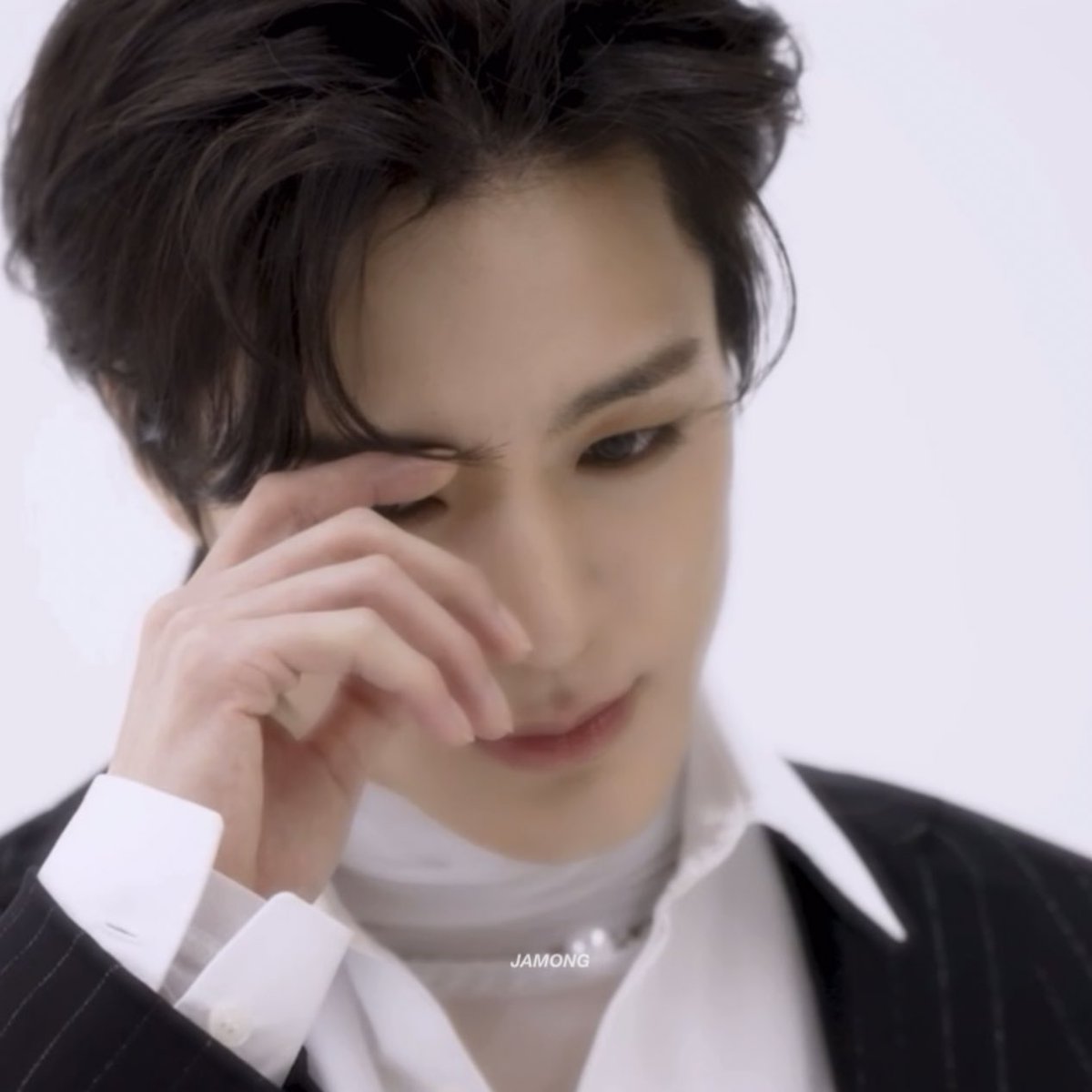 jenowley's tweet image. JENO WINK