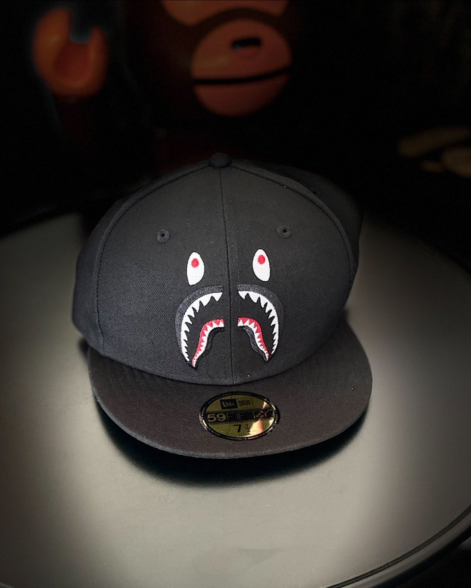 Keep moving or die, the Shark way 🦈

Items available for purchase by DM or on Grailed

FOLLOW MY RESELL PAGES

@flipping_apes_shop 
@flipping_apes_dropship 

ALL PRODUCT GALLERIES (link in bio):
linktr.ee/flipping_bape

GRAILED SHOP: grailed.com/flipping_bape

#bape #streetwear