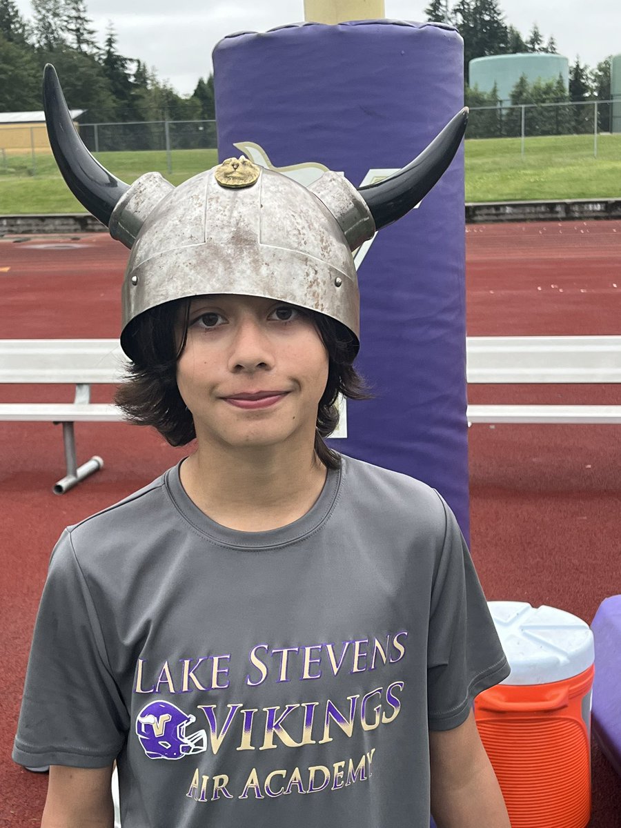 Eric Dinwiddie (@dinwiddieeric) on Twitter photo Day 4 of youth football camp. Despite rain the Kids in Lake Stevens are
Learning the power of
Turnovers. The future is bright for many years! <a href="/LSHSVikingsFTB/">Lake Stevens HS Football</a> Day 4 of youth football camp. Despite rain the Kids in Lake Stevens are
Learning the power of
Turnovers. The future is bright for many years! <a href="/LSHSVikingsFTB/">Lake Stevens HS Football</a>