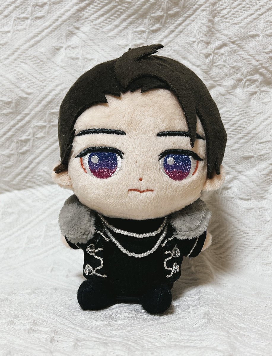 チビぬい智久くんの オープニング衣装完成😍💜 色々こだわったー