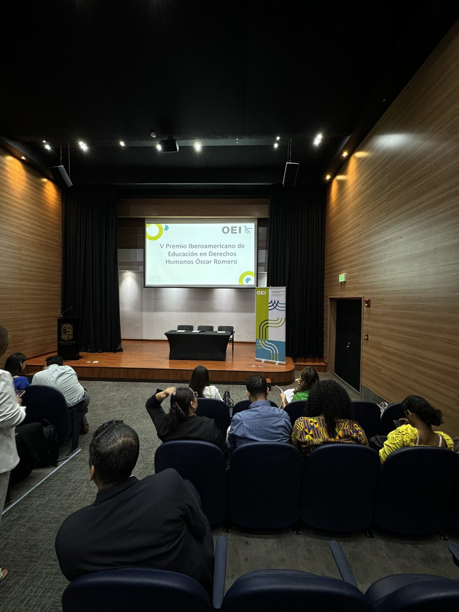 Melissa Wong Sagel (@melywongsagel) on Twitter photo Hoy desde el Teatro Gladys Vidal entregamos el V Premio Iberoamericano de Educación en Derechos Humanos Oscar Arnulfo Romero <a href="/oeipanama/">OEI Panamá 🇵🇦</a> Hoy desde el Teatro Gladys Vidal entregamos el V Premio Iberoamericano de Educación en Derechos Humanos Oscar Arnulfo Romero <a href="/oeipanama/">OEI Panamá 🇵🇦</a>