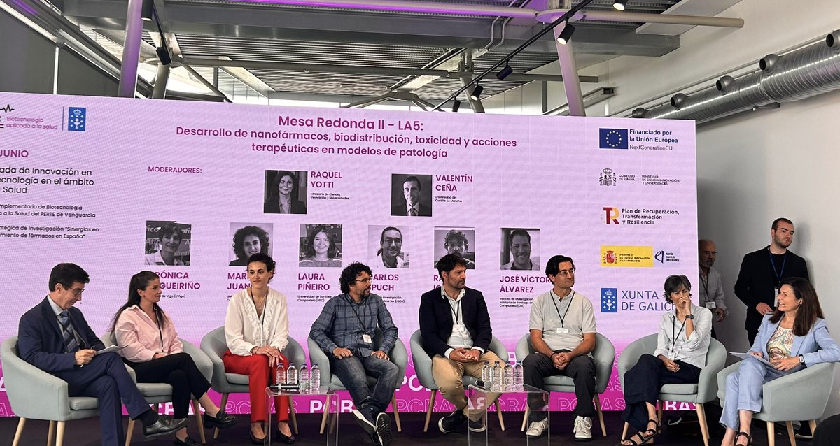 Verónica Salgueiriño (@vsalgueirino) on Twitter photo En Santiago de Compostela, en la presentación del #PlanComplementario de Biotecnología Aplicada a la Salud en Galicia
#PERTE_Salud <a href="/PpccSalud/">PPCCSalud</a> <a href="/RaquelYotti/">Raquel Yotti</a> <a href="/cinbio_uvigo/">CINBIO</a> <a href="/hybrid_uvigo/">Hybrid Nanomaterials CINBIO-UVigo</a> En Santiago de Compostela, en la presentación del #PlanComplementario de Biotecnología Aplicada a la Salud en Galicia
#PERTE_Salud <a href="/PpccSalud/">PPCCSalud</a> <a href="/RaquelYotti/">Raquel Yotti</a> <a href="/cinbio_uvigo/">CINBIO</a> <a href="/hybrid_uvigo/">Hybrid Nanomaterials CINBIO-UVigo</a>