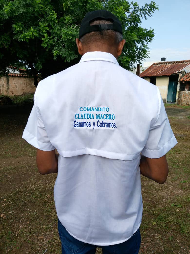 Que alguien te recuerde y le ponga tu nombre a su equipo, a su Comandito, llena mucho y compromete. 

Gracias infinitas hasta Guárico, mi tierra, por este regalo tan bonito. 

@ComanditosVzla