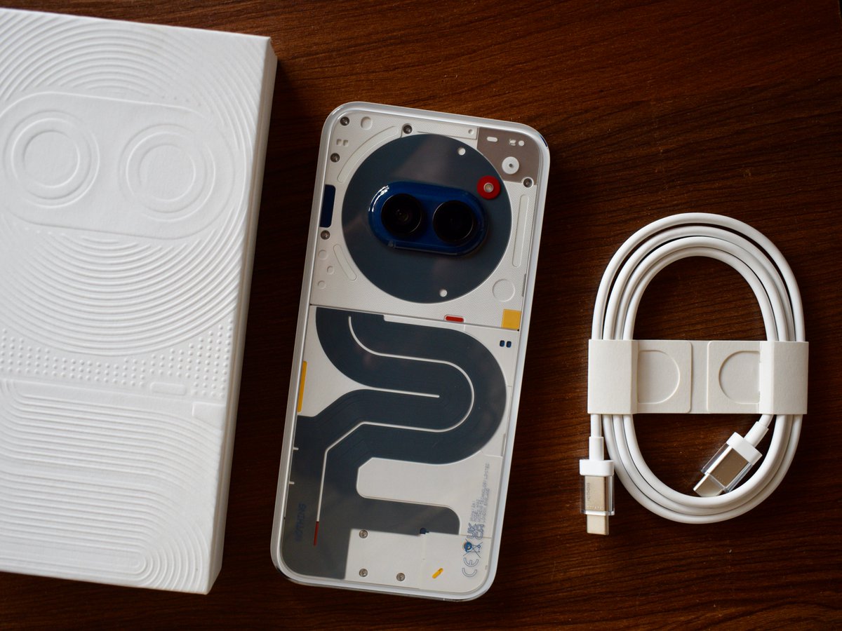 My Review of Nothing 2a Special Edition