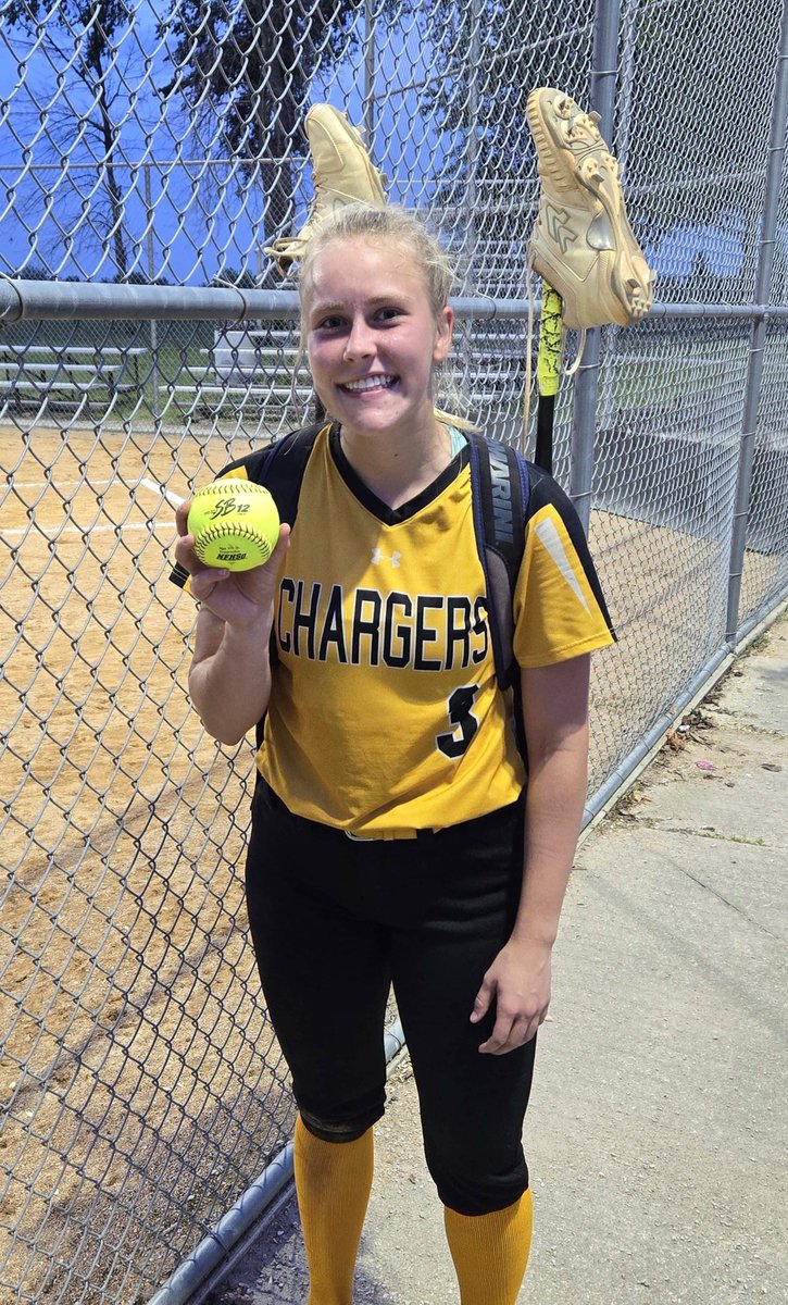 Raccoon Valley Radio tweet media