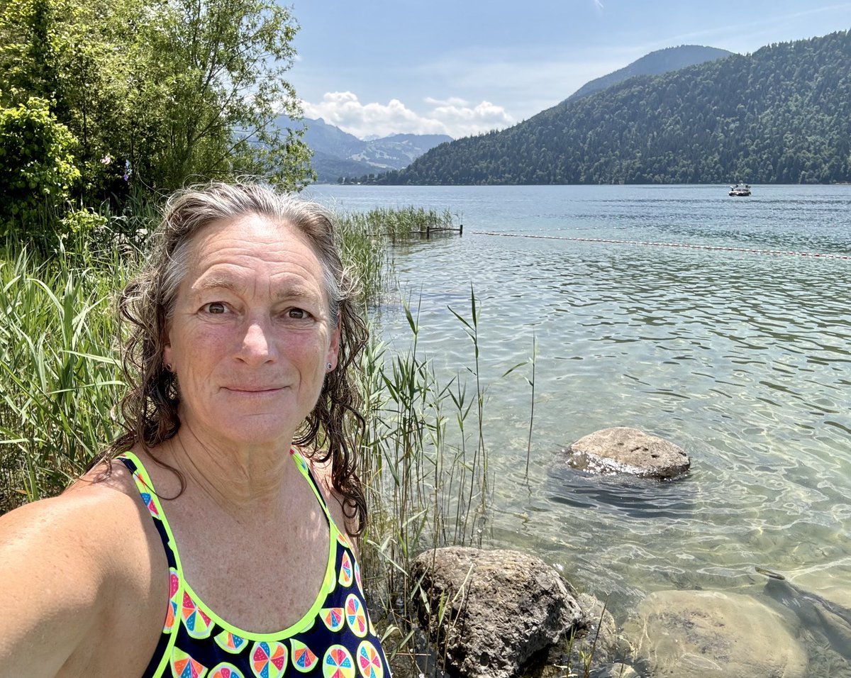 LouiseMangos's tweet photo. How to avoid sorting out that cliffhanger at the end of chapter 39; trying out my snazzy new swim cozzy.
#WritersLife #HowToPlot #WildSwimming #ExerciseYourCreativity #PlotSolving https://t.co/kp0Lbt8Htp