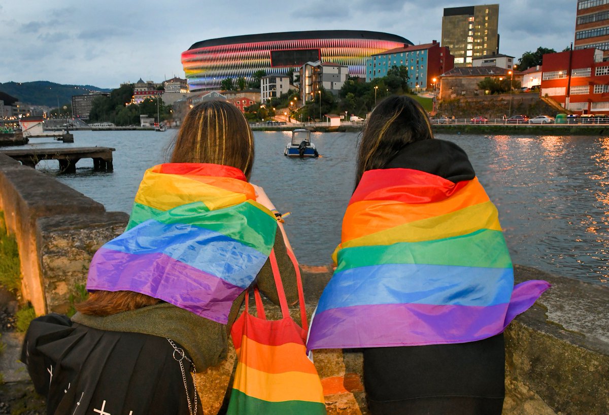 Athletic_en's tweet photo. ❤️🌈 

All colours are welcome in our Pride 

#Pride2024 #AthleticClub 🦁