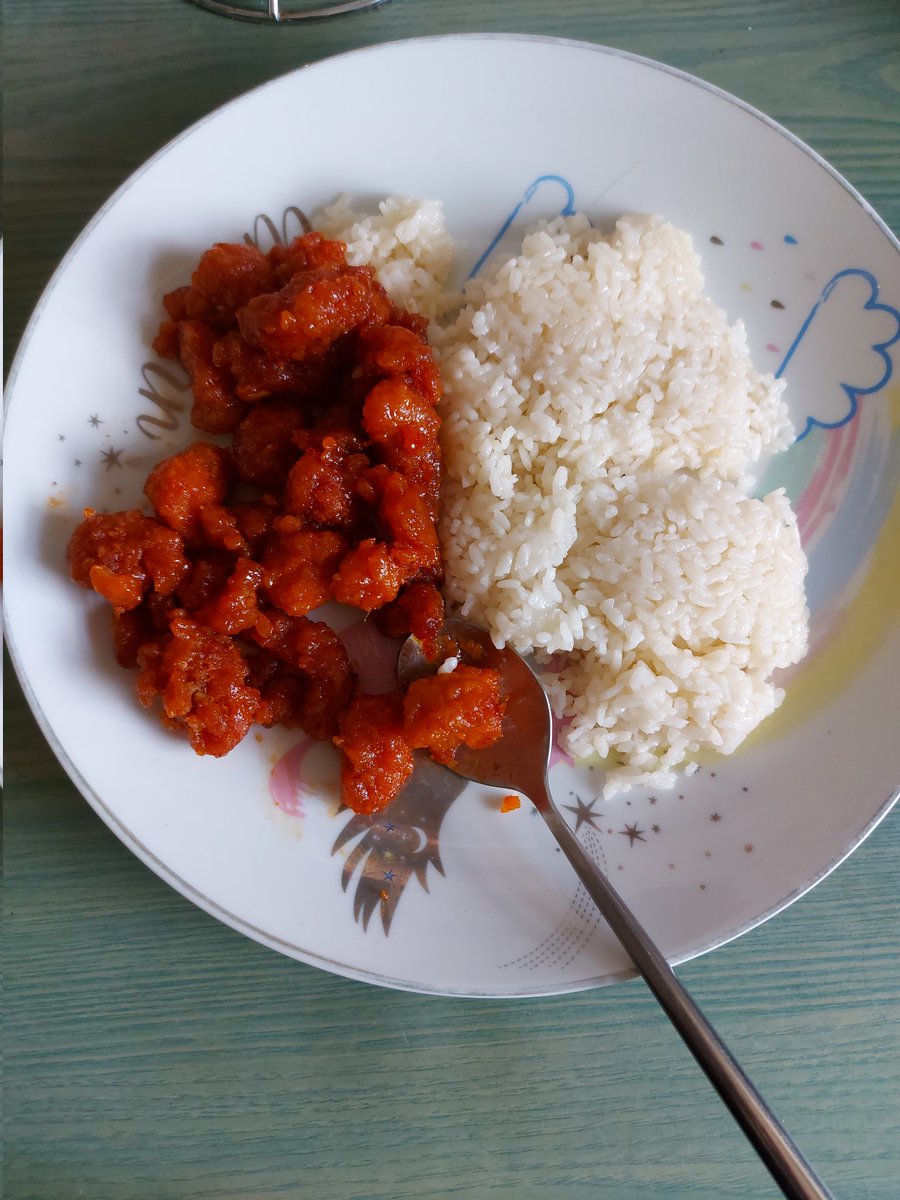 Oh God yes, forgot to post yesterday but this dinner was munch, the Wassabi range is good, a little higher in calories for size at 640 calories with the tilda rice but it was so good 👍