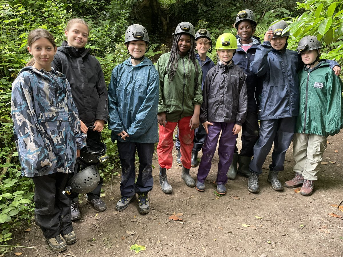 Alleyns_AW's tweet photo. Morning caving for #alleynsY7 on #AlleynsAW https://t.co/onr0TTzyMR