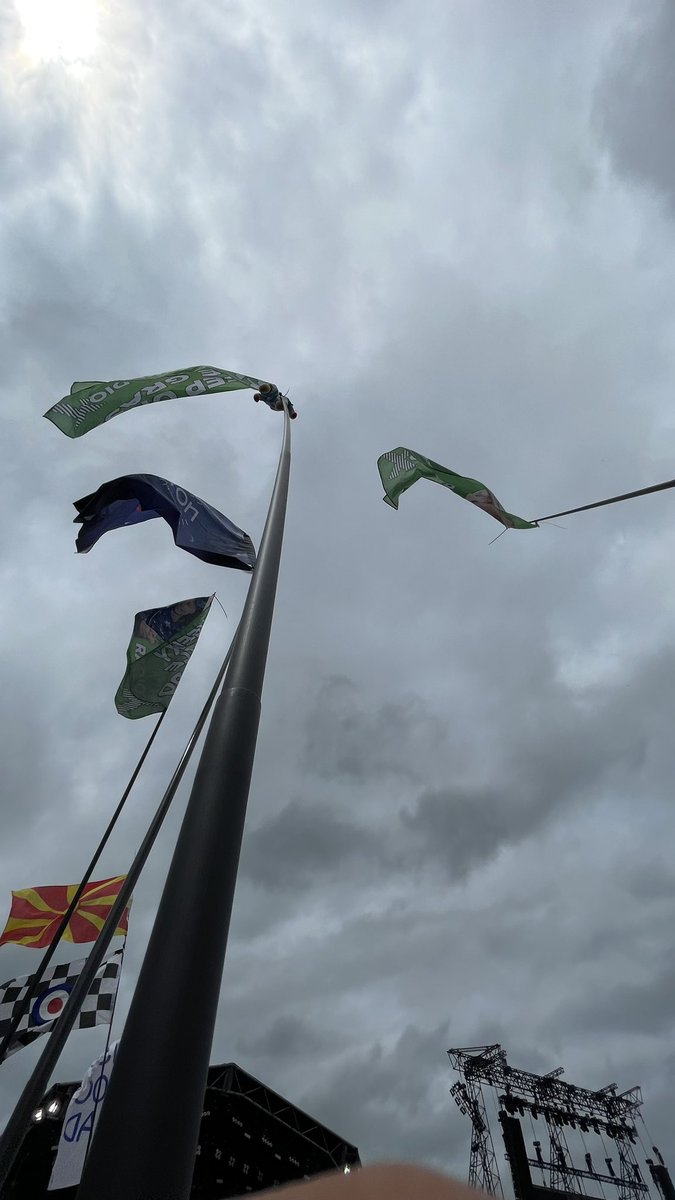 #radioxflags assemble for <a href="/Squeezeofficial/">Squeeze</a> <a href="/RadioX/">Radio X</a>