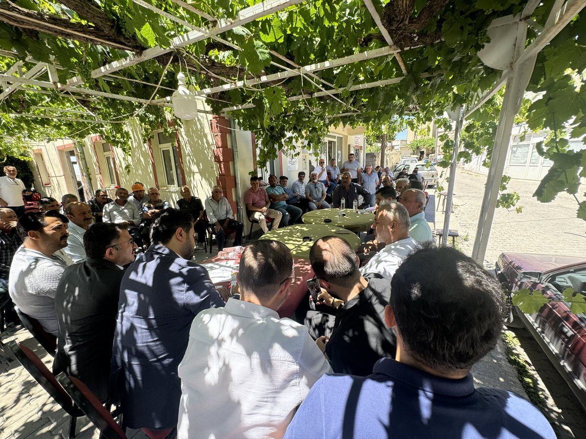 📍Ürgüp, Ulaşlı Köyü 

İl Özel İdare Genel Sekreterimiz Hüseyin Çam ,
İlçe Başkanımız <a href="/derinnbaskan/">Doğan Derin</a> ve Yönetim Kurulu Üyelerimiz, İl Genel Meclisi Üyemiz Ahmet Özmen , Özel İdare Genel Sekreter Yardımcımız <a href="/TolgaBALAK/">Tolga BALAK</a> ile Ulaşlı'mızı ziyaret ettik. 

Köyümüzde yapılacak olan yol,