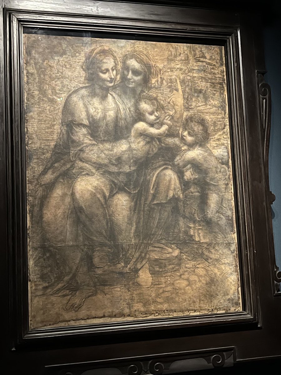 While visiting the National Gallery in London a nice attendant told me Room 17a would open in 10 min and I would be able to see something special. The room contains only one work. When it opened I was the only one there. For about a minute I was alone with DaVinci. Incredible!