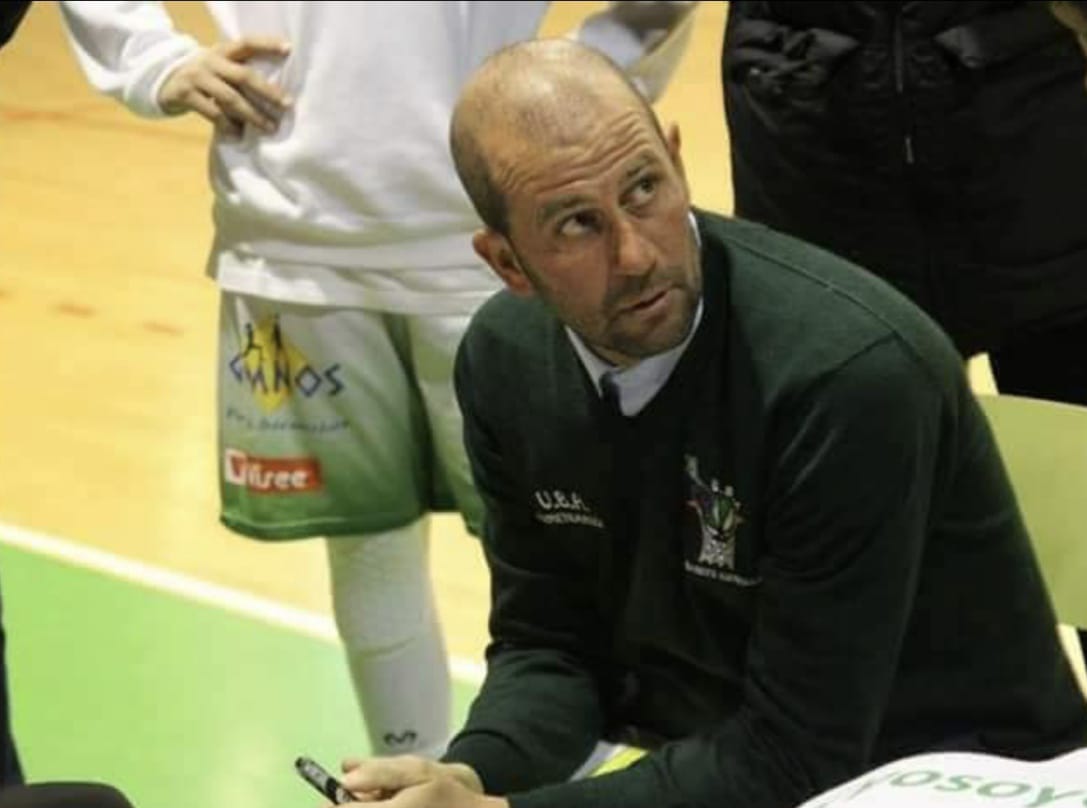 ubalmendralejo's tweet photo. COMUNICADO OFICIAL📢
"Salida de la actual Junta Directiva."
¡GRACIAS!
¡Juntos somos UBA! ⚪🟢

#YosoyUBA #Almendralejo #baloncesto https://t.co/ez1bWrhETk