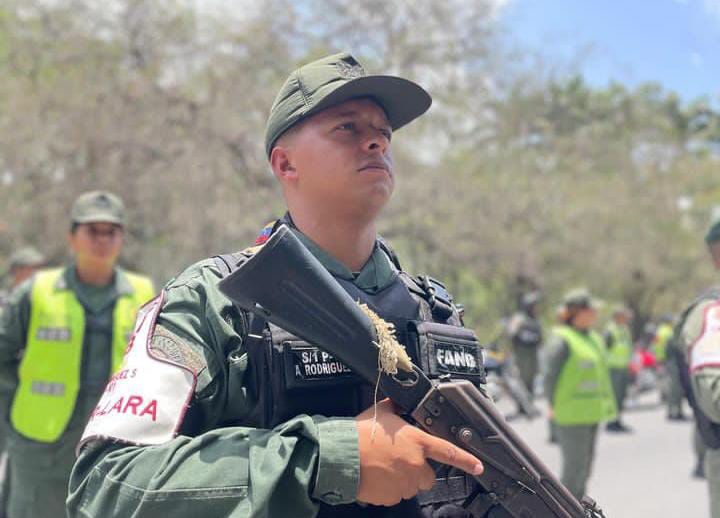 Hoy más que nunca seguimos firmes en función de Garantizar la Paz y el Orden 💂