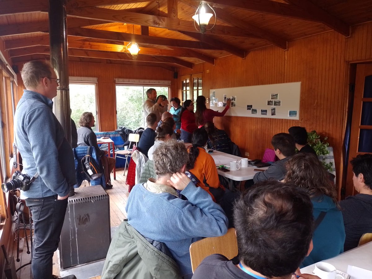 ElizabethOrr tweet media