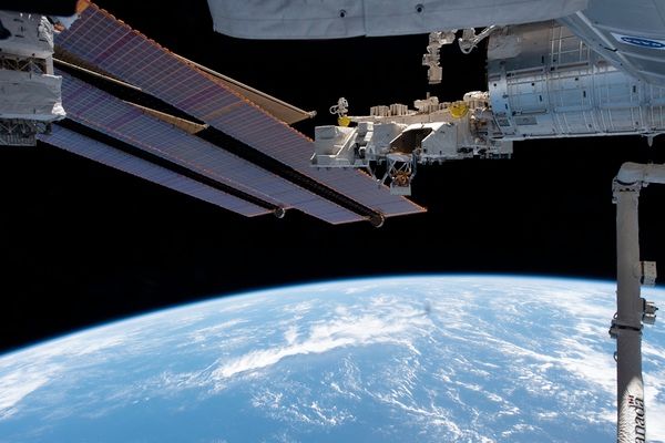 There remains optimism for future commercial space markets, from commercial space stations to mining space resources. But those plans ignore the fact that the space industry has been built on providing data services to Earth. buff.ly/3VEl5Sx