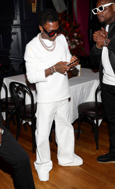 _BarnyO's tweet image. Wizzy Baba Nla Won