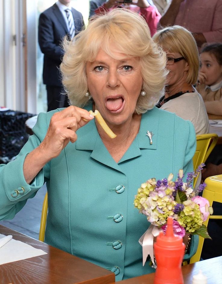 thePumamama's tweet image. The Royal HOMEWRECKER #Fornicator #Adulterer

She'll always be #QueenTampon to us. 🤣

@RoyalFamily