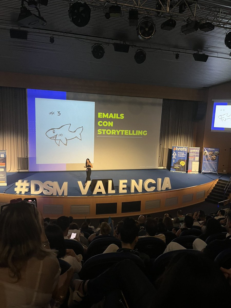 Storytelling para emails de negocio o tómate un vino con tu cliente, de la mano de <a href="/MilaCocop/">Mila Coco</a> y el tiburón Jerry. 

#DSMValencia <a href="/marketingandweb/">Marketing and Web</a>    <a href="/escuelamktweb/">Escuela Marketing and Web 🎓</a> <a href="/miguelflor/">miguel  Flor</a>
#DigitalMarketing <a href="/Belegantt_com/">Belegantt</a>