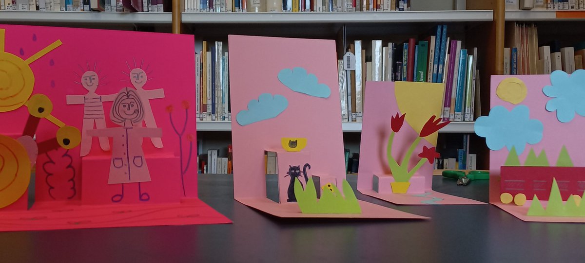 Las mates de mamá: Del plano al espacio... manualidades para contar historias lasmatesdemama.blogspot.com/2024/06/del-pl…