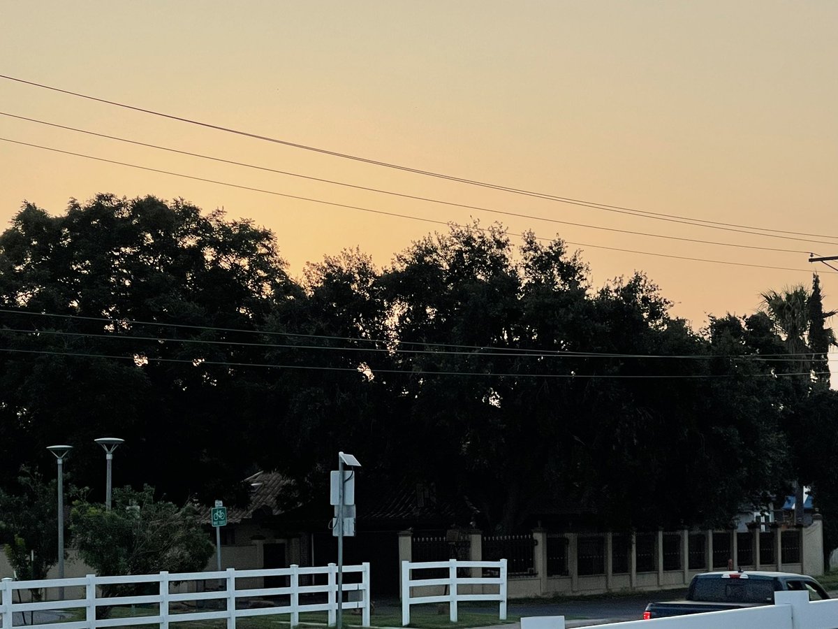 DebSal24's tweet image. Embrace the hard lessons, celebrate the wins, forgive yourself with kindness, and grant yourself the gift of grace. 💪🏼🐢🚶🏽‍♀️ #SalinasStrong #hardlessons #wins #kindness #grace