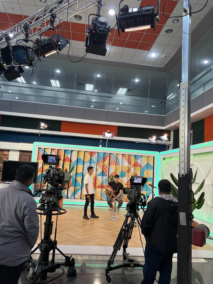 Khidir Surattee  makes his Malaysian television debut!