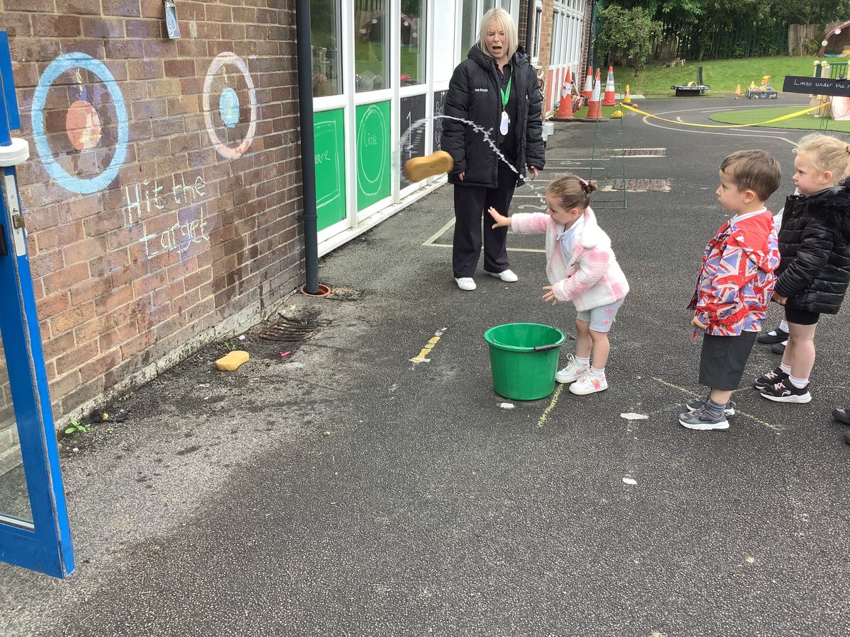 preschool_Orchard_PA (@pa_orchard) on Twitter photo No matter the weather, Pre-School children smashed sports day. They made us proud. Adults had fun too.
Well done Charlotte on winning the race.
#physical
<a href="/TeamPastoral/">Orchard Pastoral Team</a>
<a href="/OrchardPrimaryA/">Orchard Primary</a> No matter the weather, Pre-School children smashed sports day. They made us proud. Adults had fun too.
Well done Charlotte on winning the race.
#physical
<a href="/TeamPastoral/">Orchard Pastoral Team</a>
<a href="/OrchardPrimaryA/">Orchard Primary</a>