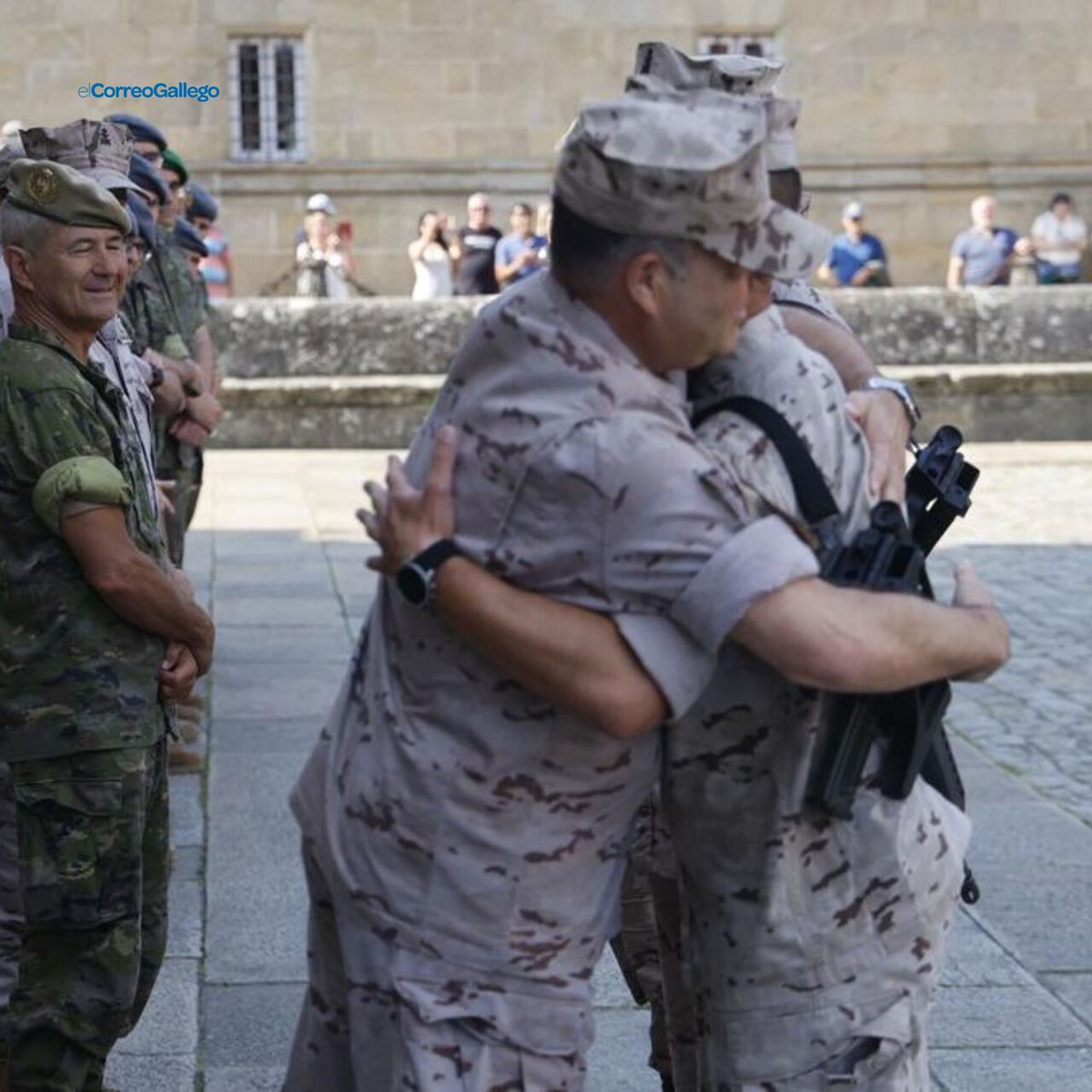 #CaminoDeSantiago

👏 Un año más (¡y ya van 23!), <a href="/laBrilat/">Noticias BRILAT 🦅</a> Pontevedra ha completado su Concurso de Patrullas, recorriendo el #CaminoPortugués entre Tui y Santiago. Este año, se han sumado también patrullas de las fuerzas armadas de Portugal e Italia.
 w.elcorreogallego.es/zq8nj4