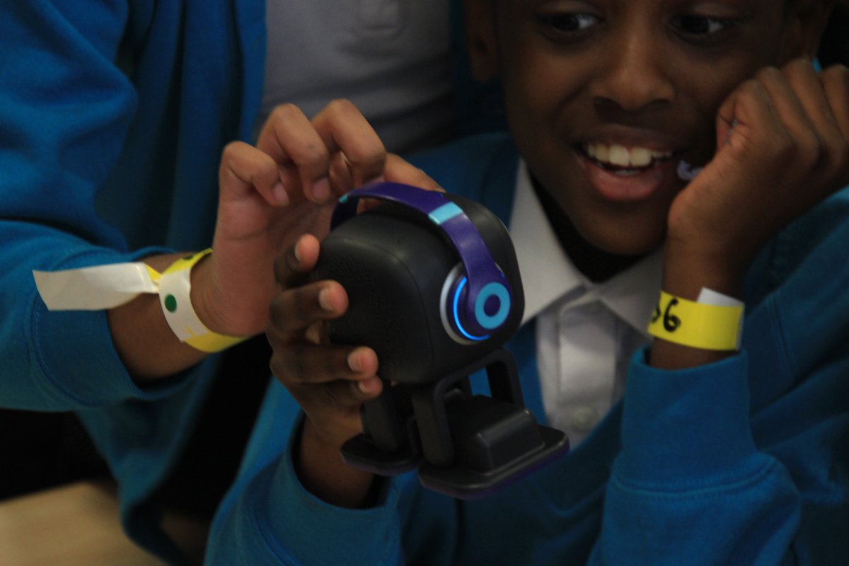 SPECS_UH's tweet image. Last week has marked our annual Robotics Week @UniofHerts. This outreach initiative is designed to provide primary school children with an engaging &quot;crash course&quot; in robotics, sparking their interest and passion in STEM. 🤖🎓 

#STEMEducation #RoboticsWeek