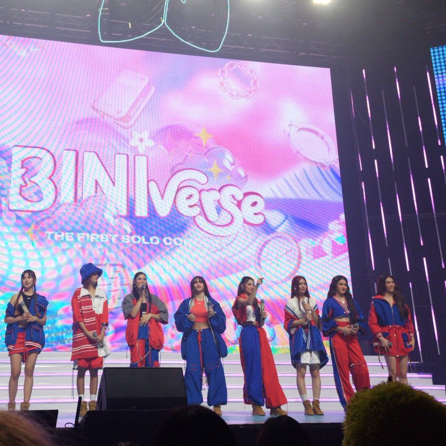 vergarakins's tweet photo. ANG GANDA NG SECOND OUTFIT NILA https://t.co/Bd3N2MkAaO
