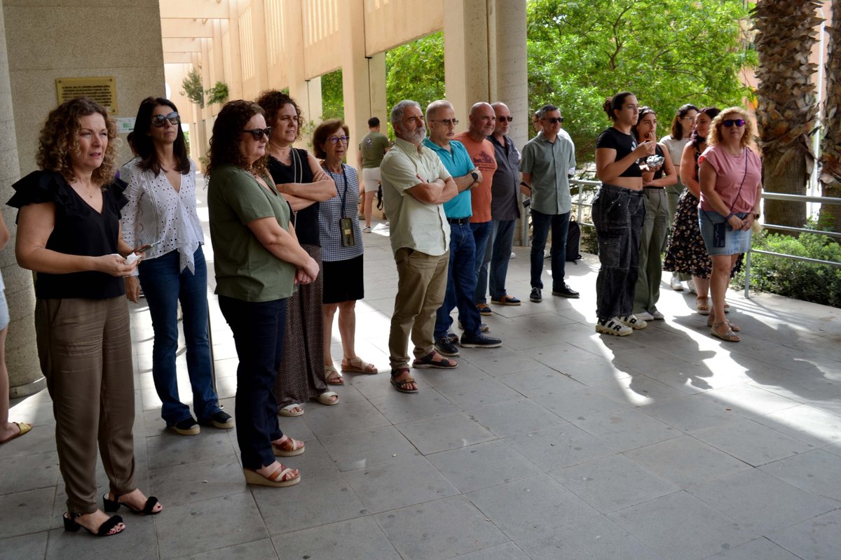 🌈¡La UAL defiende la diversidad en el Día del Orgullo! Reafirmamos nuestro compromiso con un entorno  seguro e inclusivo. 🏳️‍🌈 Miembros de nuestra comunidad han leído un manifiesto por la igualdad y el respeto.

Puedes leer ➕ en UALNews 👉 bit.ly/3zmnNEN 

#UAL #SoyUAL